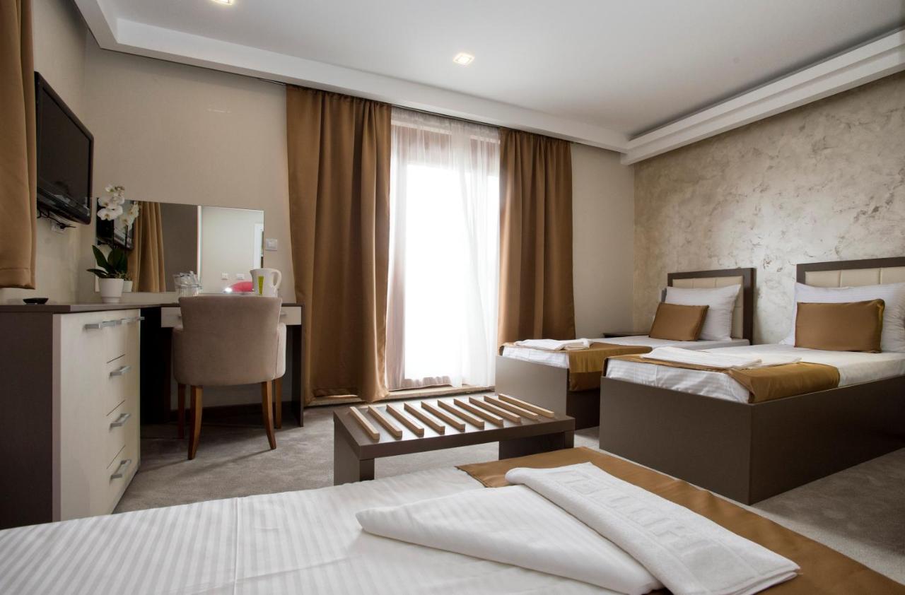 Hotel Fobra Podgorica Exterior photo